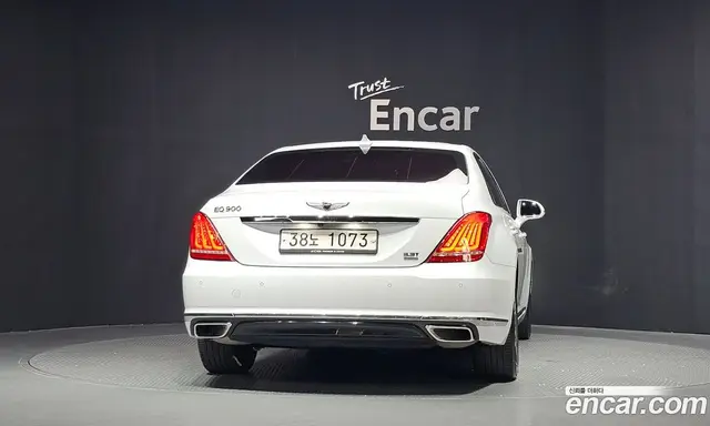 Genesis EQ900 2016 3.3 автомат (гидро), миниатюра 4 Genesis EQ900 2016 3.3 автомат (гидро), миниатюра 4