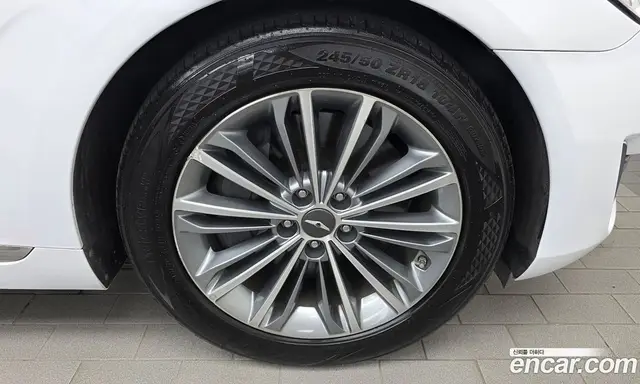 Genesis EQ900 2016 3.3 автомат (гидро), миниатюра 7 Genesis EQ900 2016 3.3 автомат (гидро), миниатюра 7