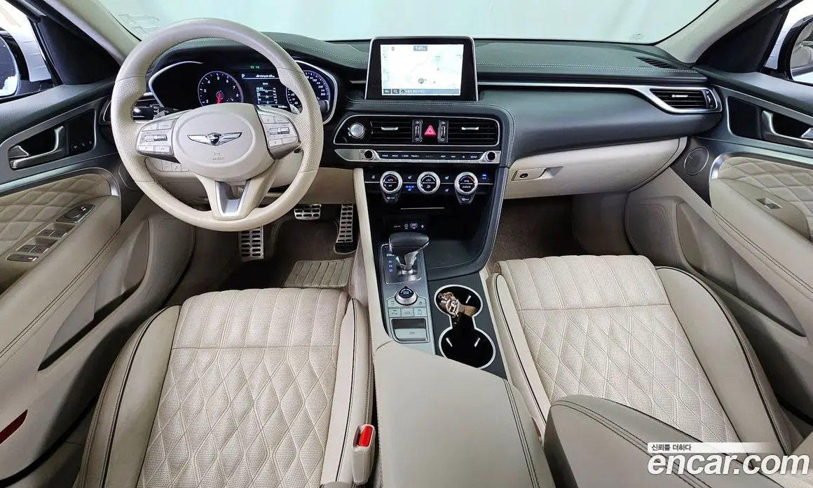 Genesis G70 2018 3.3 автомат (гидро), фото 1 Genesis G70 2018 3.3 автомат (гидро), фото 1