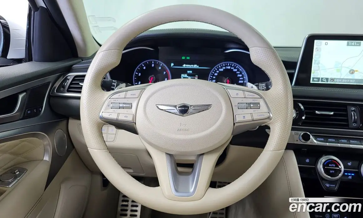 Genesis G70 2018 3.3 автомат (гидро), фото 19 Genesis G70 2018 3.3 автомат (гидро), фото 19