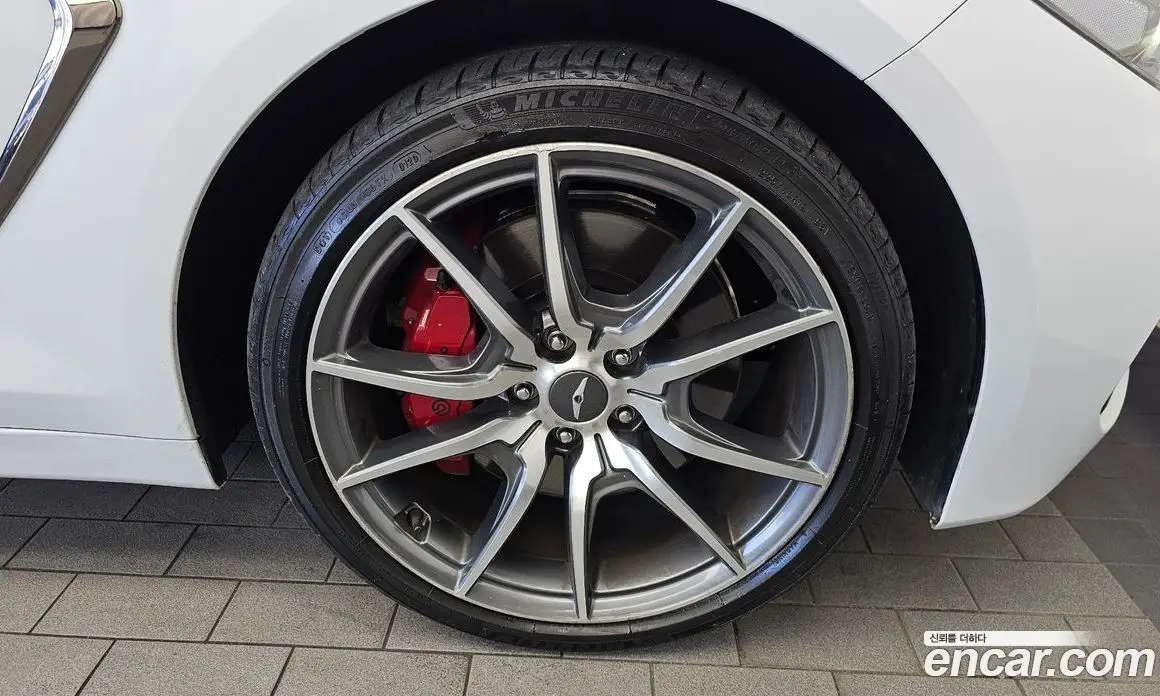 Genesis G70 2018 3.3 автомат (гидро), фото 7 Genesis G70 2018 3.3 автомат (гидро), фото 7