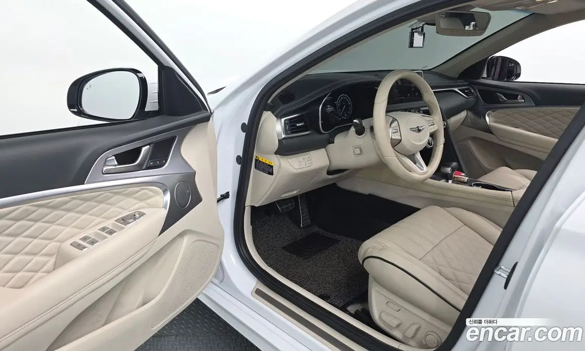 Genesis G70 2019 3.3 автомат (гидро), фото 13 Genesis G70 2019 3.3 автомат (гидро), фото 13