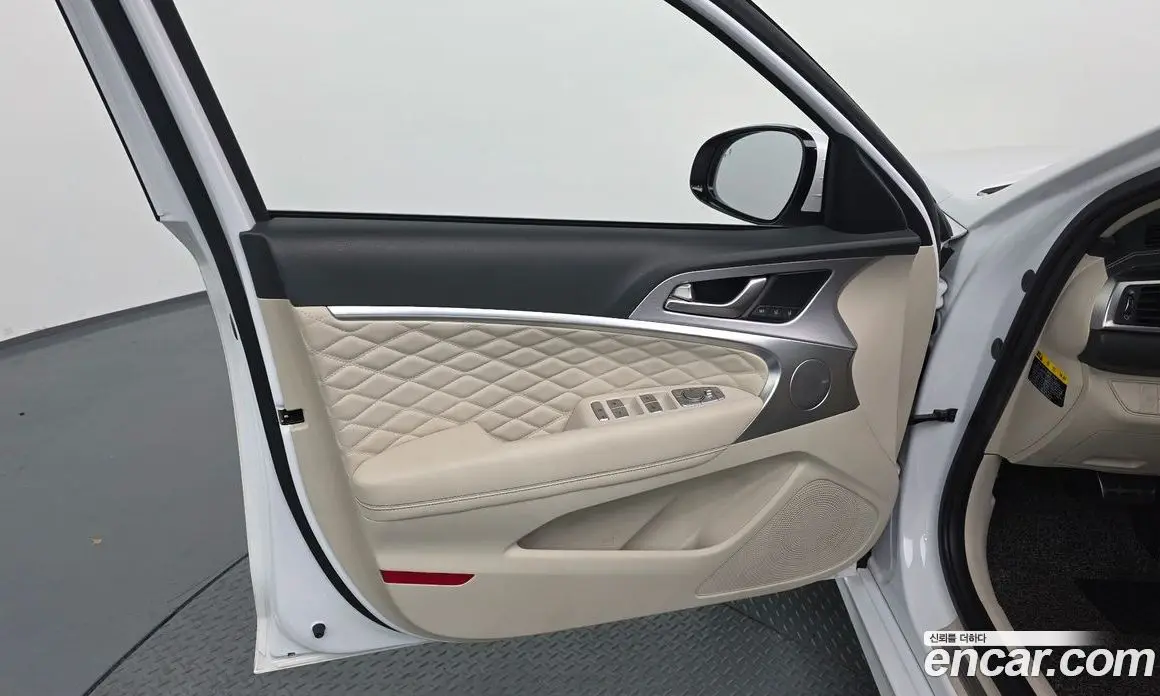 Genesis G70 2019 3.3 автомат (гидро), фото 14 Genesis G70 2019 3.3 автомат (гидро), фото 14