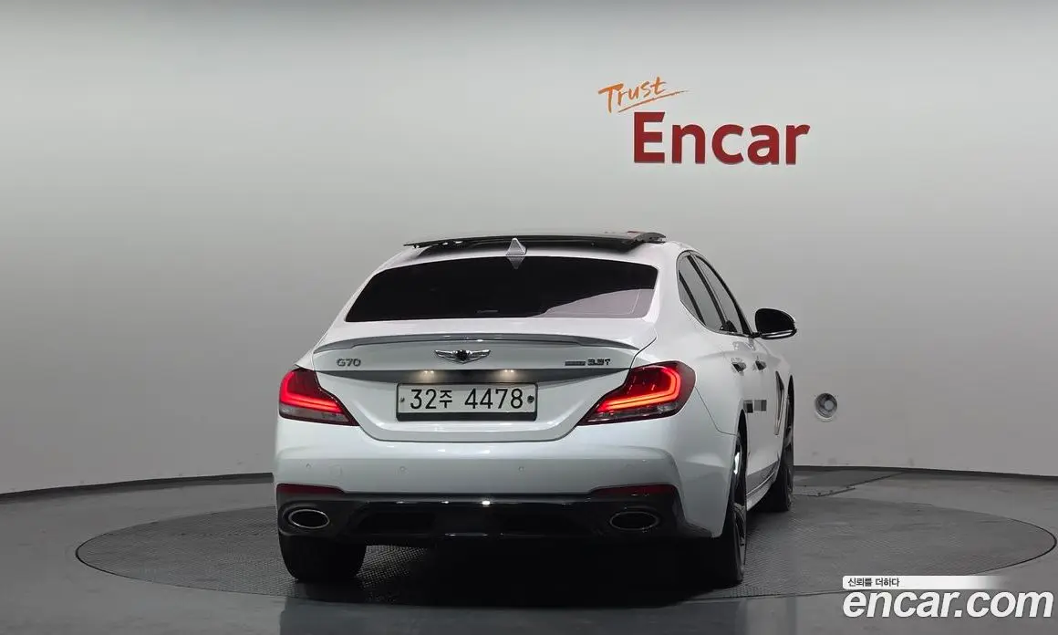 Genesis G70 2019 3.3 автомат (гидро), фото 4 Genesis G70 2019 3.3 автомат (гидро), фото 4