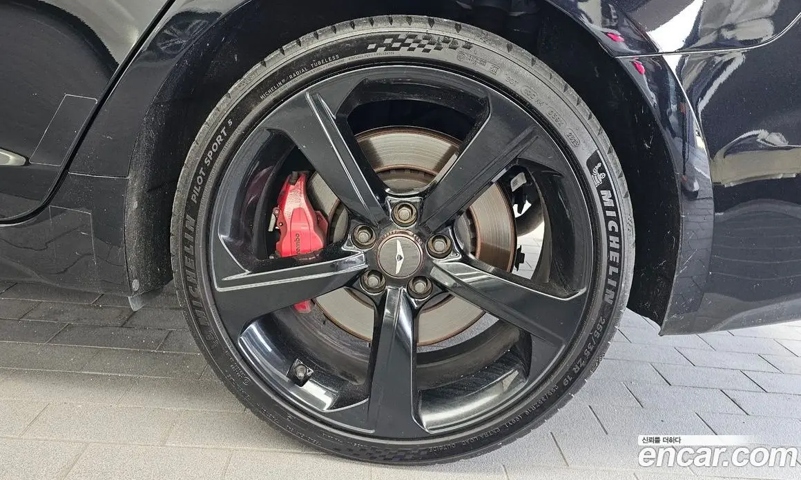 Genesis G70 2019 3.3 автомат (гидро), фото 5 Genesis G70 2019 3.3 автомат (гидро), фото 5