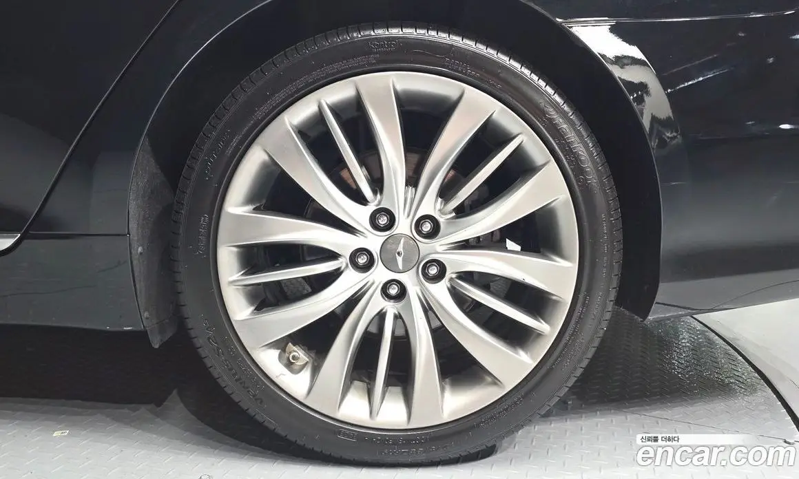 Genesis G80 2016 3.3 автомат (гидро), фото 5 Genesis G80 2016 3.3 автомат (гидро), фото 5