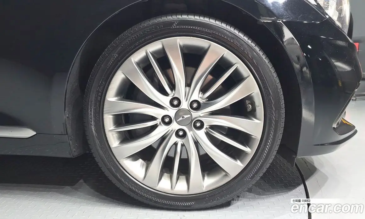 Genesis G80 2016 3.3 автомат (гидро), фото 7 Genesis G80 2016 3.3 автомат (гидро), фото 7
