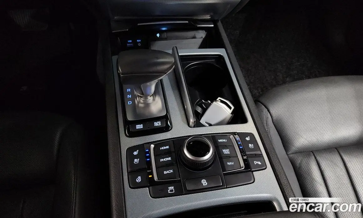 Genesis G80 2017 3.8 автомат (гидро), фото 12 Genesis G80 2017 3.8 автомат (гидро), фото 12
