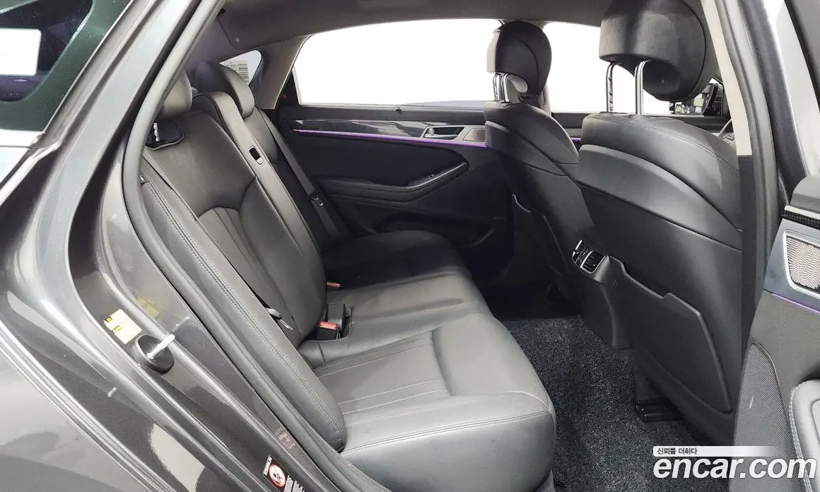 Genesis G80 2017 3.8 автомат (гидро), фото 17 Genesis G80 2017 3.8 автомат (гидро), фото 17
