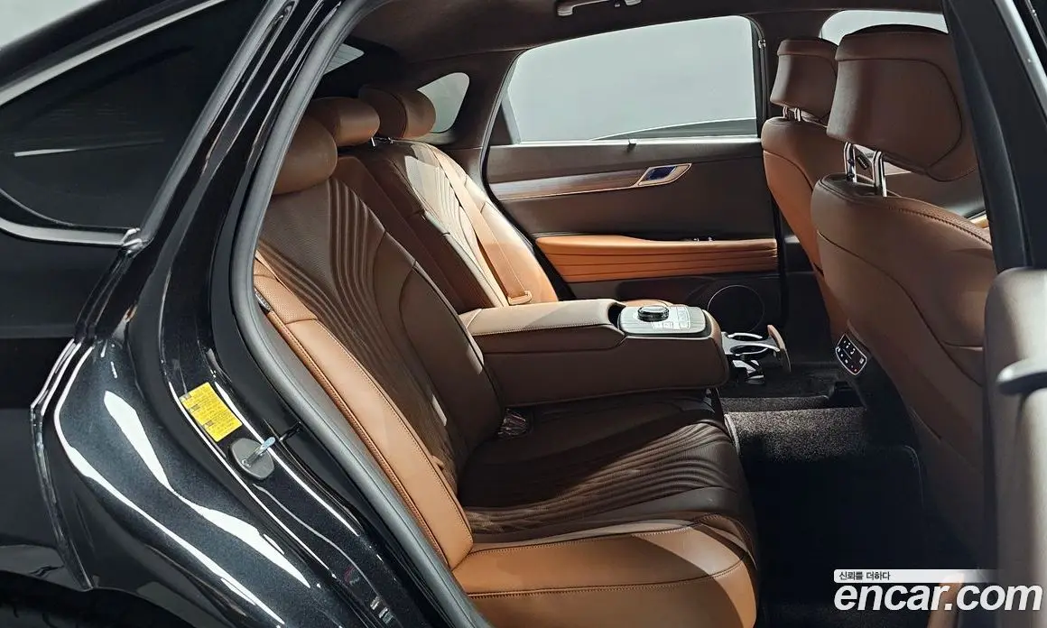 Genesis G80 2023 2.5 автомат (гидро), фото 17