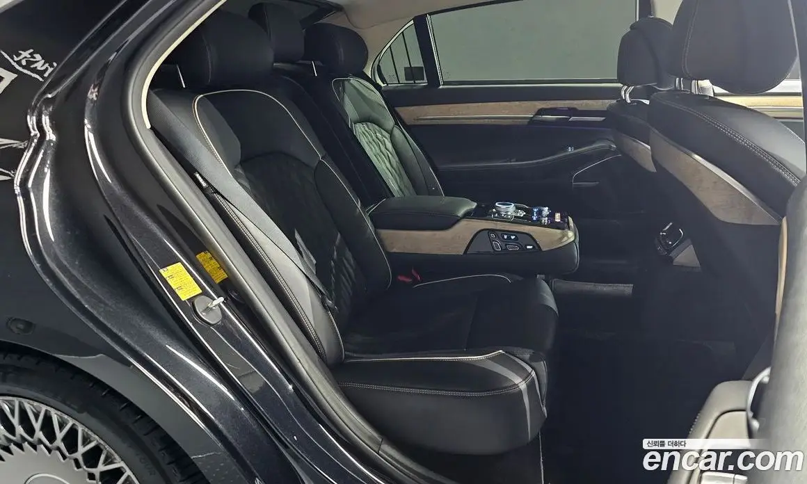 Genesis G90 2020 3.8 автомат (гидро), фото 17 Genesis G90 2020 3.8 автомат (гидро), фото 17