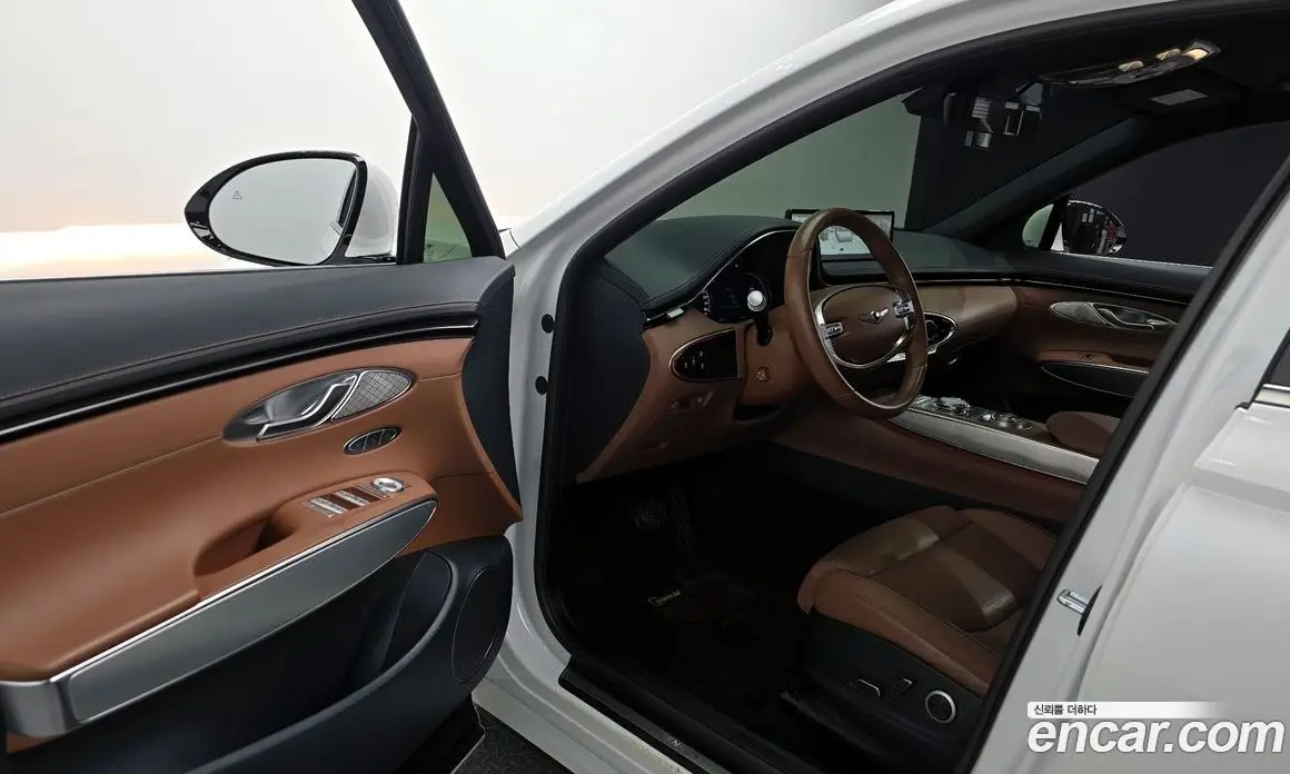 Genesis GV70 2021 2.5 автомат (гидро), фото 12