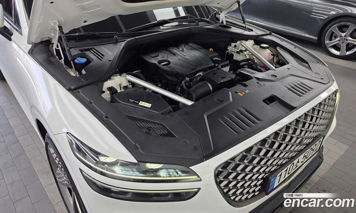 Genesis GV70 2022 2.5 автомат (гидро), фото 6 Genesis GV70 2022 2.5 автомат (гидро), фото 6