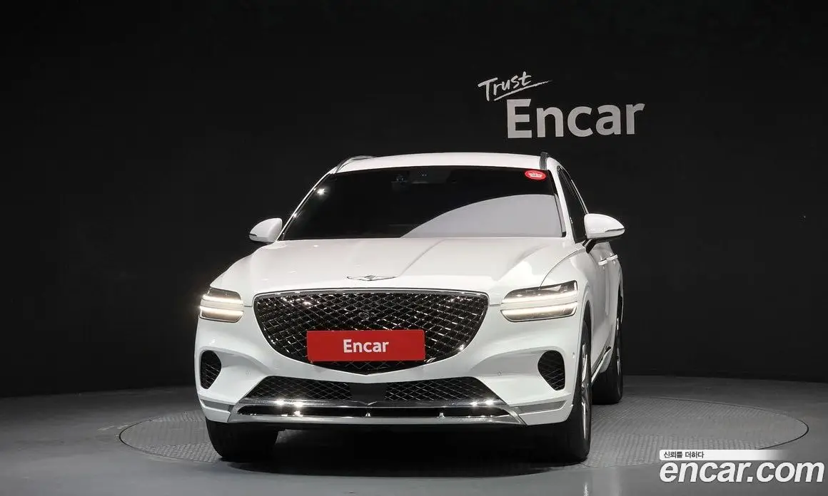 Genesis GV70 2022 2.5 автомат (гидро), фото 3 Genesis GV70 2022 2.5 автомат (гидро), фото 3