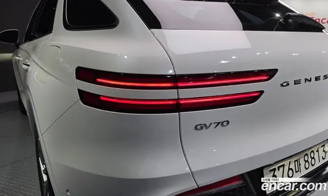 Genesis GV70 2022 2.5 автомат (гидро), миниатюра 9 Genesis GV70 2022 2.5 автомат (гидро), миниатюра 9