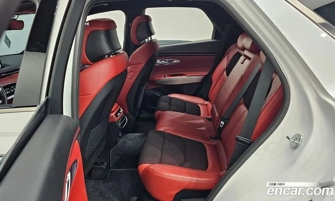 Genesis GV70 2022 2.2 автомат (гидро), фото 17