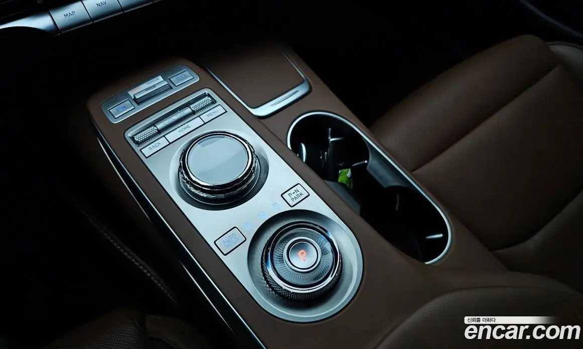 Genesis GV70 2022 2.5 автомат (гидро), фото 11