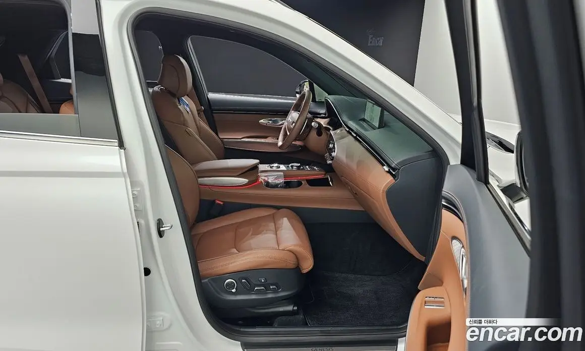 Genesis GV70 2023 2.5 автомат (гидро), фото 16