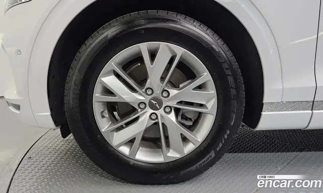 Genesis GV70 2023 2.5 автомат (гидро), миниатюра 5
