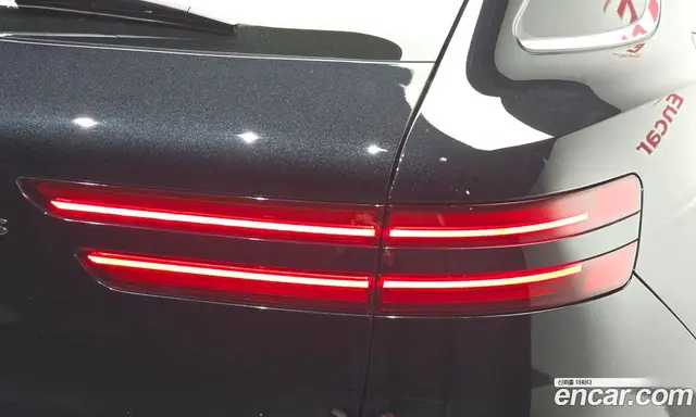 Genesis GV70 2023 2.5 автомат (гидро), миниатюра 9