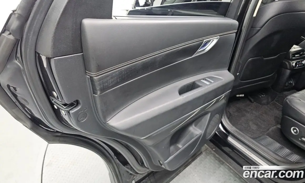 Genesis GV80 2022 3.0 автомат (гидро), фото 15