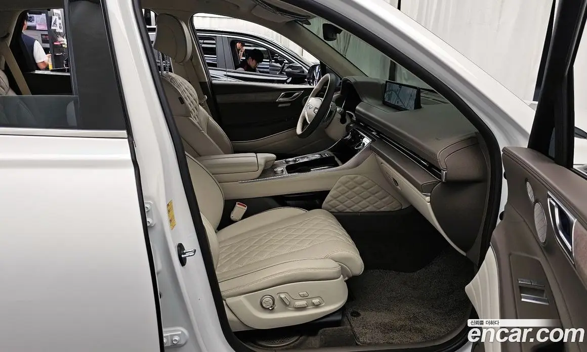 Genesis GV80 2022 3.0 автомат (гидро), фото 17