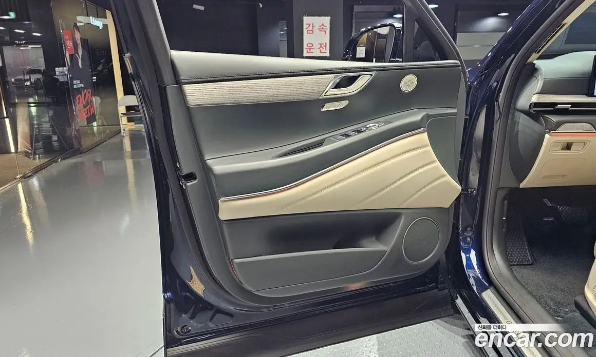Genesis GV80 2024 2.5 автомат (гидро), фото 14