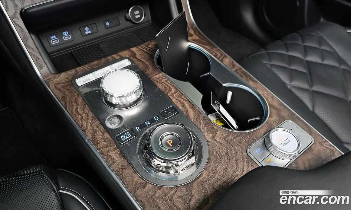 Genesis GV80 2024 3.5 автомат (гидро), фото 11