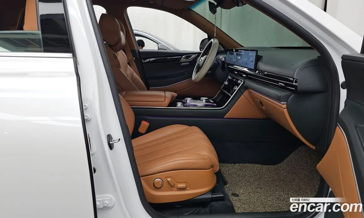 Genesis GV80 2024 2.5 автомат (гидро), фото 17 Genesis GV80 2024 2.5 автомат (гидро), фото 17
