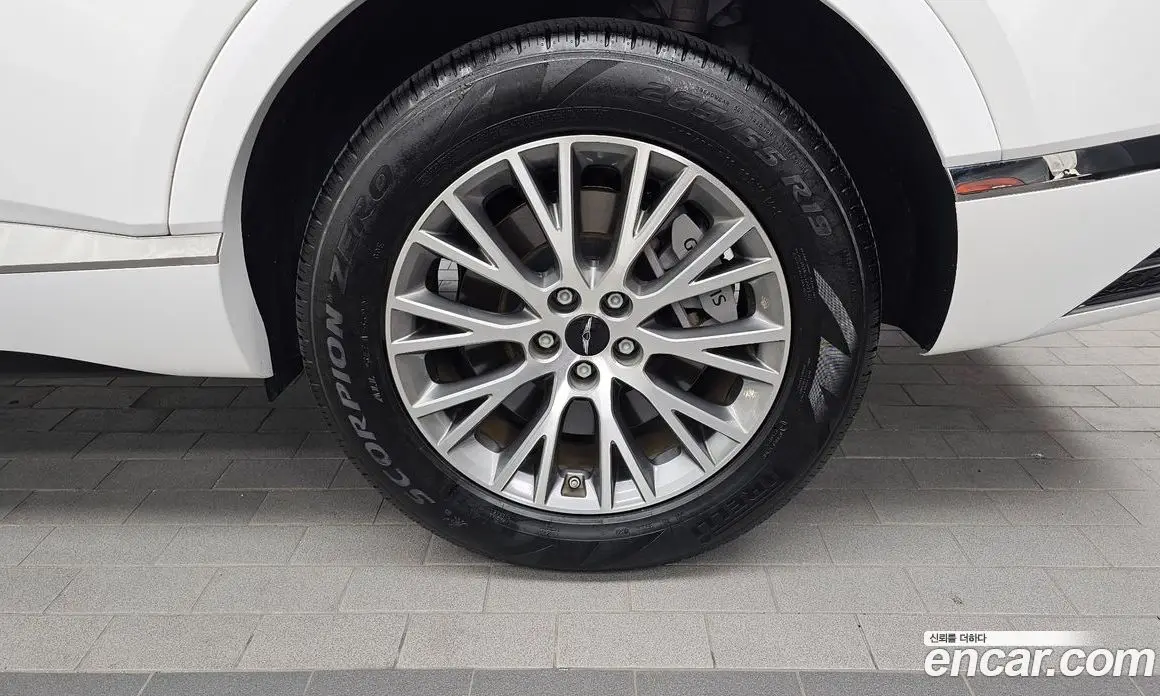 Genesis GV80 2024 2.5 автомат (гидро), фото 7 Genesis GV80 2024 2.5 автомат (гидро), фото 7