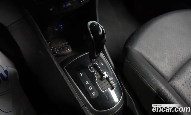Hyundai Accent 2018 1.4 автомат (гидро), миниатюра 12