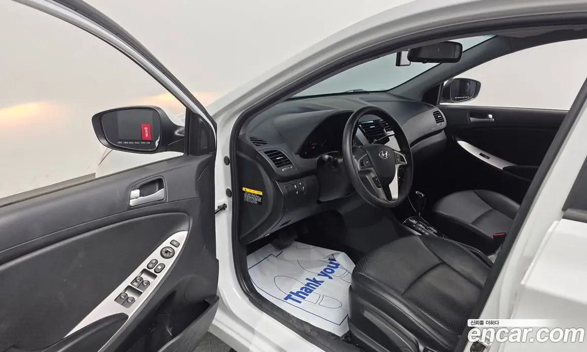 Hyundai Accent 2018 1.4 автомат (гидро), фото 13 Hyundai Accent 2018 1.4 автомат (гидро), фото 13