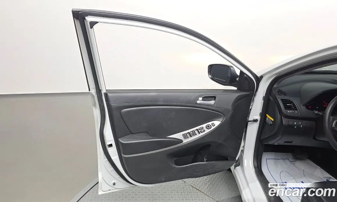 Hyundai Accent 2018 1.4 автомат (гидро), фото 14 Hyundai Accent 2018 1.4 автомат (гидро), фото 14