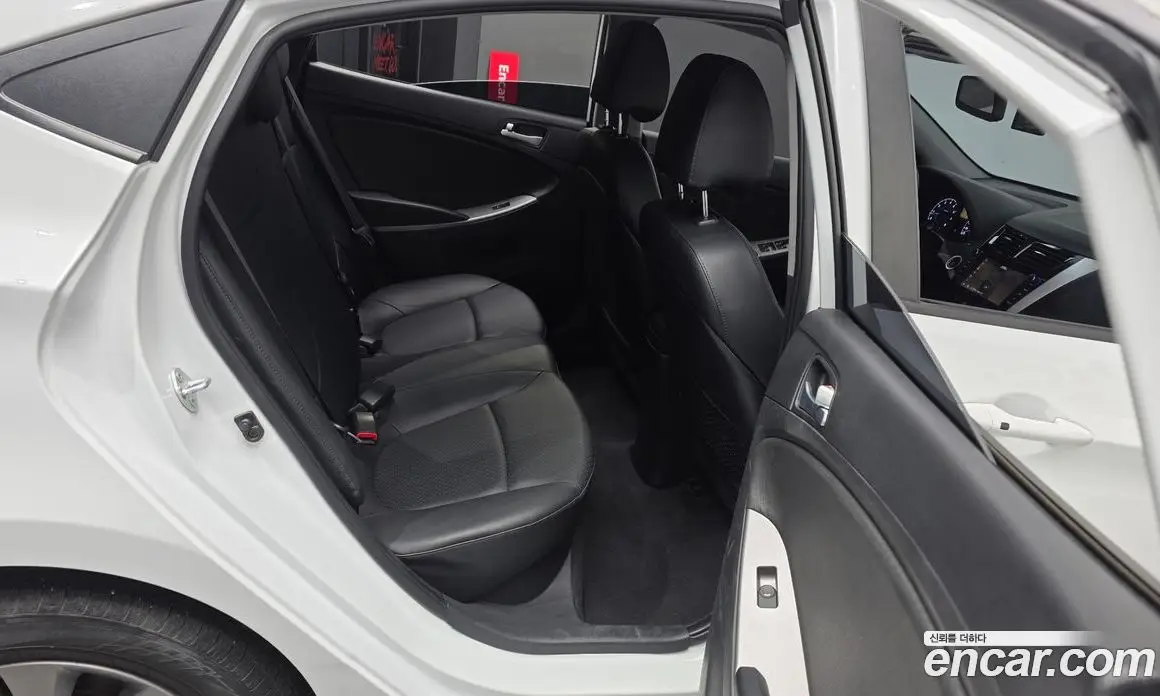 Hyundai Accent 2018 1.4 автомат (гидро), фото 18 Hyundai Accent 2018 1.4 автомат (гидро), фото 18