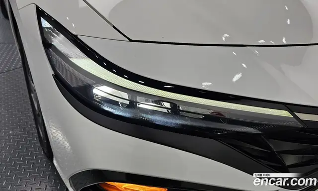 Hyundai Avante 2023 1.6 автомат (гидро), миниатюра 7