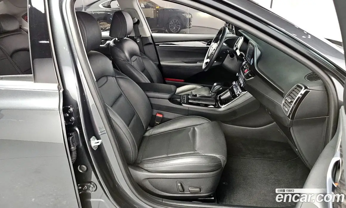Hyundai Grandeur 2019 2.4 автомат (гидро), фото 13 Hyundai Grandeur 2019 2.4 автомат (гидро), фото 13
