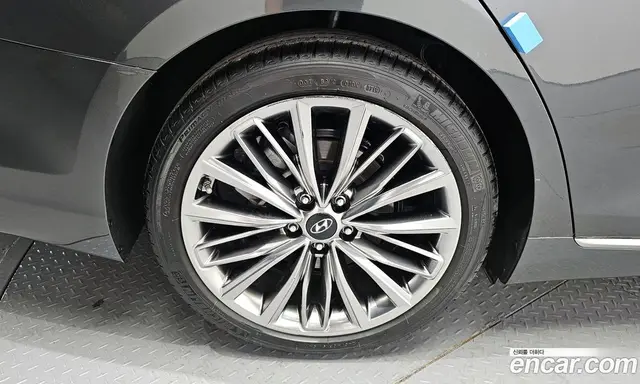 Hyundai Grandeur 2019 2.4 автомат (гидро), миниатюра 5 Hyundai Grandeur 2019 2.4 автомат (гидро), миниатюра 5