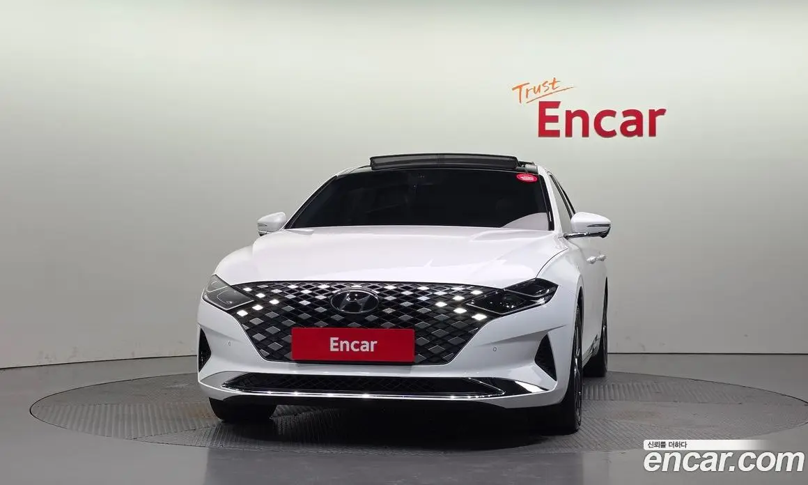Hyundai Grandeur 2022 3.0 автомат (гидро), фото 3 Hyundai Grandeur 2022 3.0 автомат (гидро), фото 3