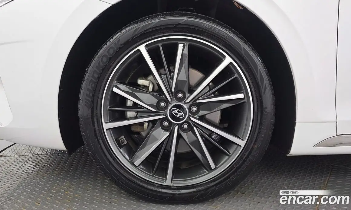 Hyundai Grandeur 2022 3.0 автомат (гидро), фото 5 Hyundai Grandeur 2022 3.0 автомат (гидро), фото 5