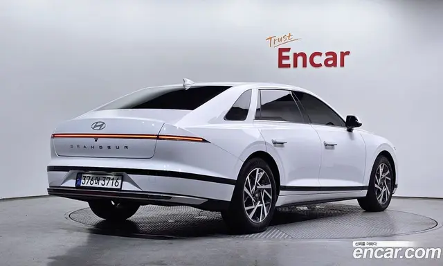 Hyundai Grandeur 2024 2.5 автомат (гидро), миниатюра 2