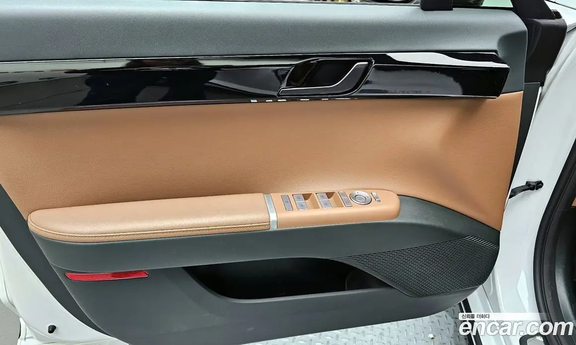 Hyundai Grandeur 2024 2.5 автомат (гидро), фото 14