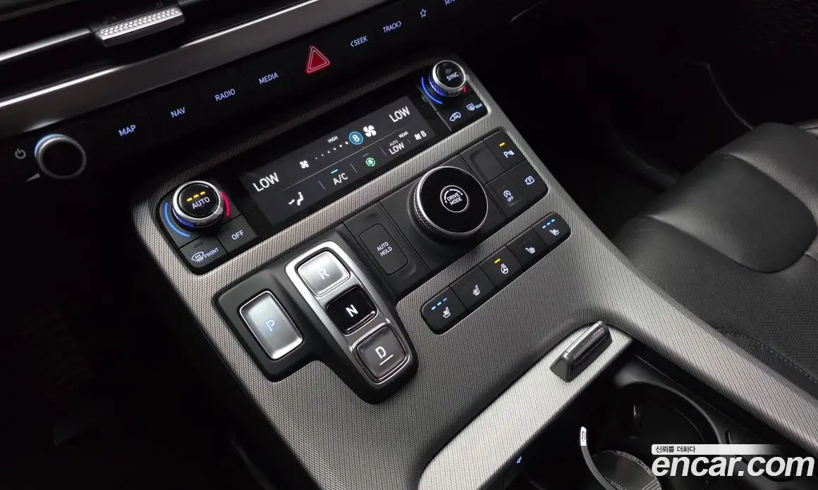 Hyundai Palisade 2023 2.2 автомат (гидро), фото 12