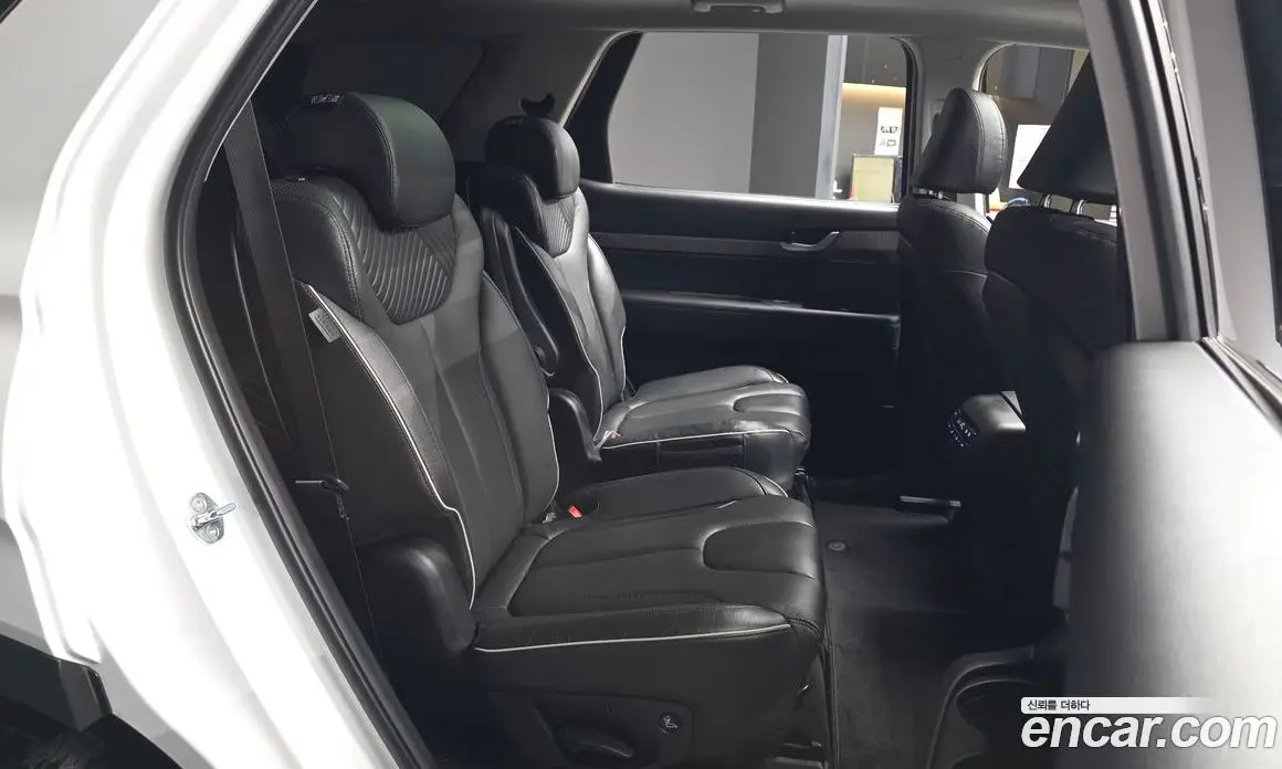 Hyundai Palisade 2023 2.2 автомат (гидро), фото 18
