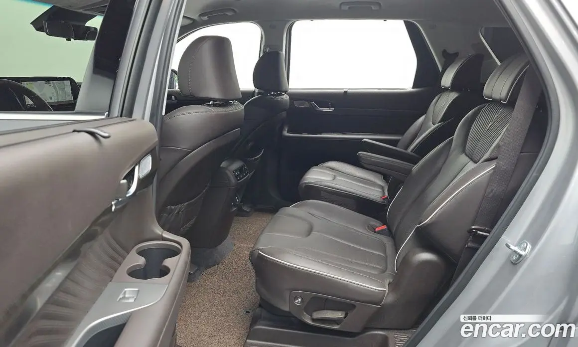 Hyundai Palisade 2024 2.2 автомат (гидро), фото 17