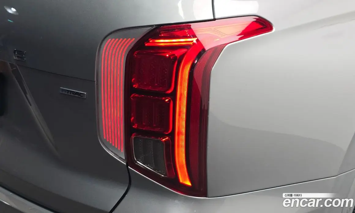 Hyundai Palisade 2024 2.2 автомат (гидро), фото 8