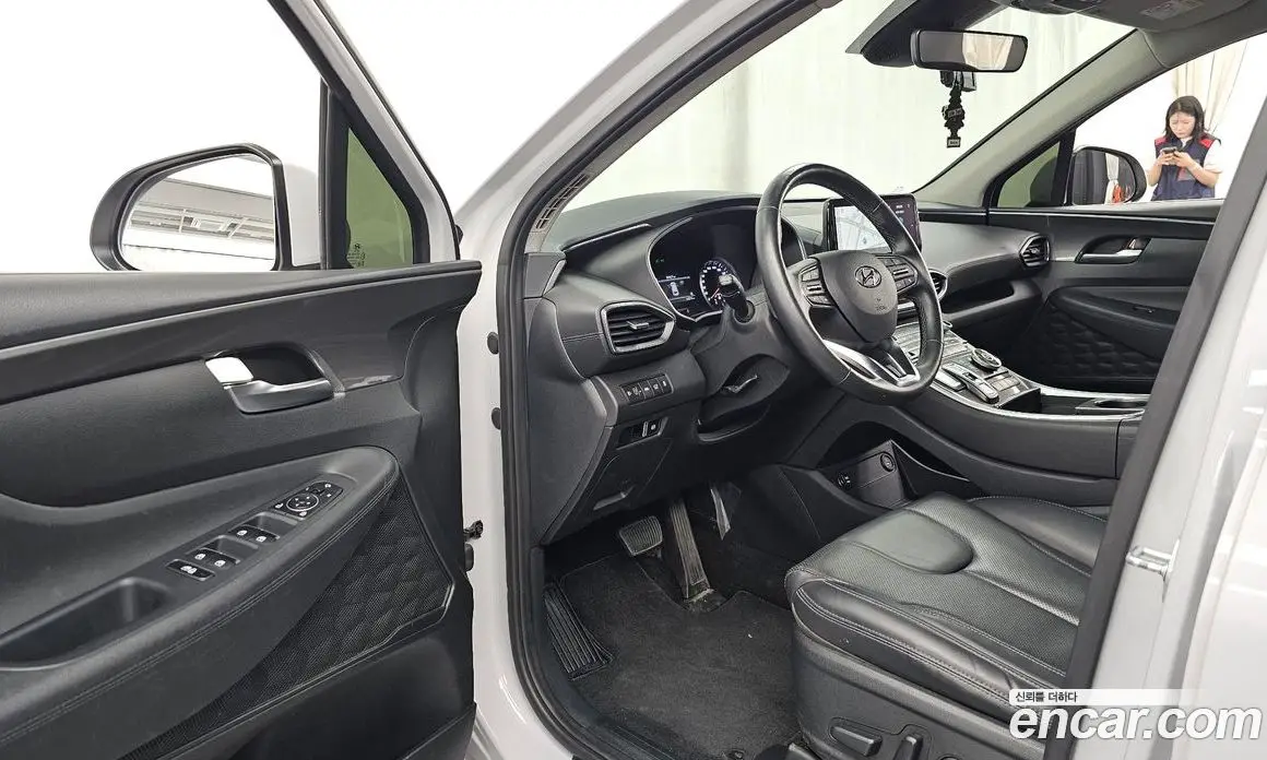 Hyundai Santa Fe 2022 2.2 автомат (гидро), фото 13