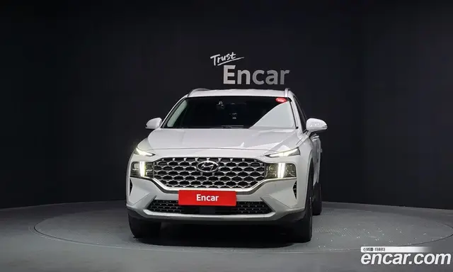 Hyundai Santa Fe 2022 2.2 автомат (гидро), миниатюра 3