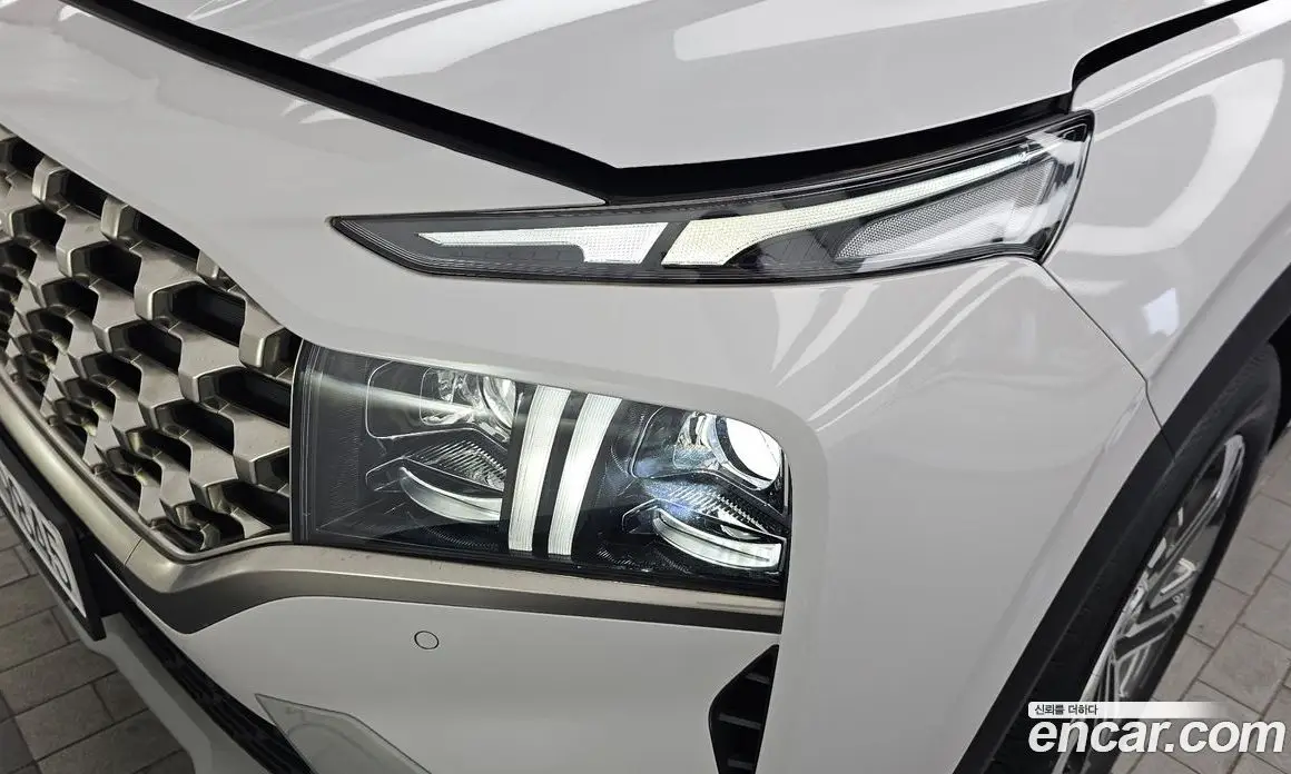 Hyundai Santa Fe 2022 2.2 автомат (гидро), фото 8