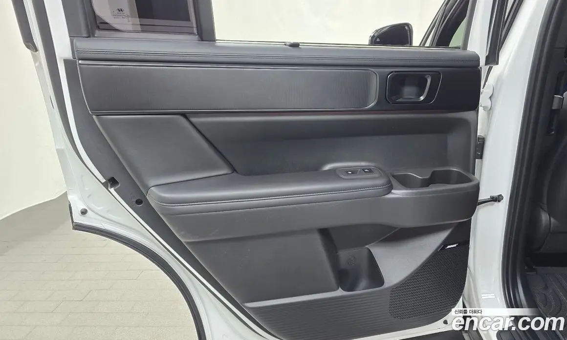 Hyundai Santa Fe 2024 1.6 автомат (гидро), фото 15 Hyundai Santa Fe 2024 1.6 автомат (гидро), фото 15