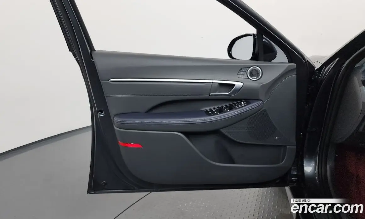 Hyundai Sonata 2026 1.6 автомат (гидро), фото 14